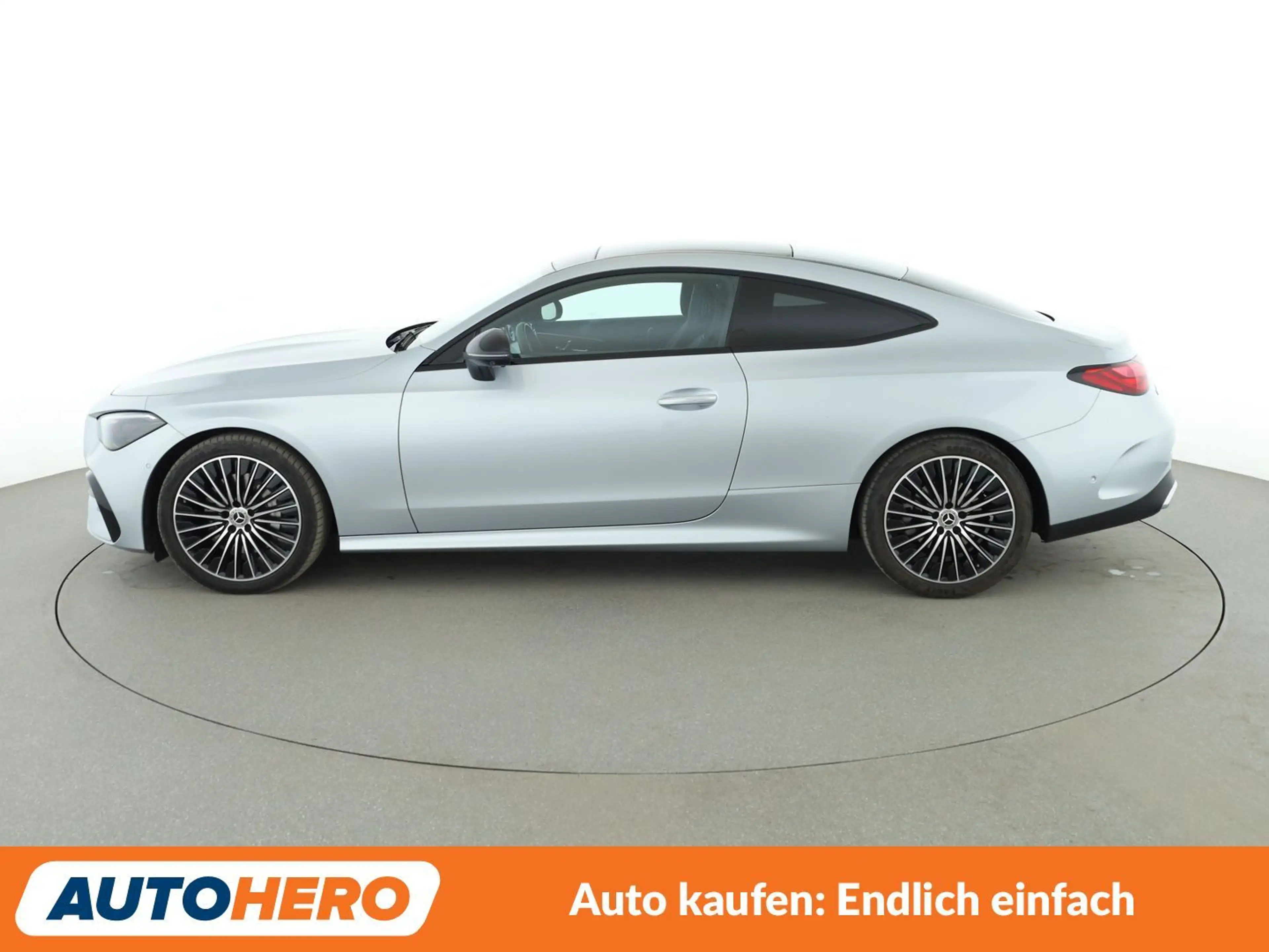 Mercedes-Benz CLE 300 CLE 300 4Matic AMG Line Premium Aut.*NAVI*LED*ACC* — photo 3