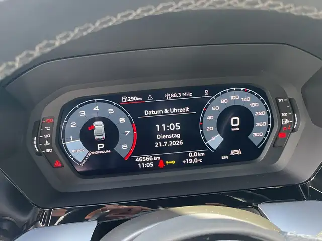 Audi S3 view 13