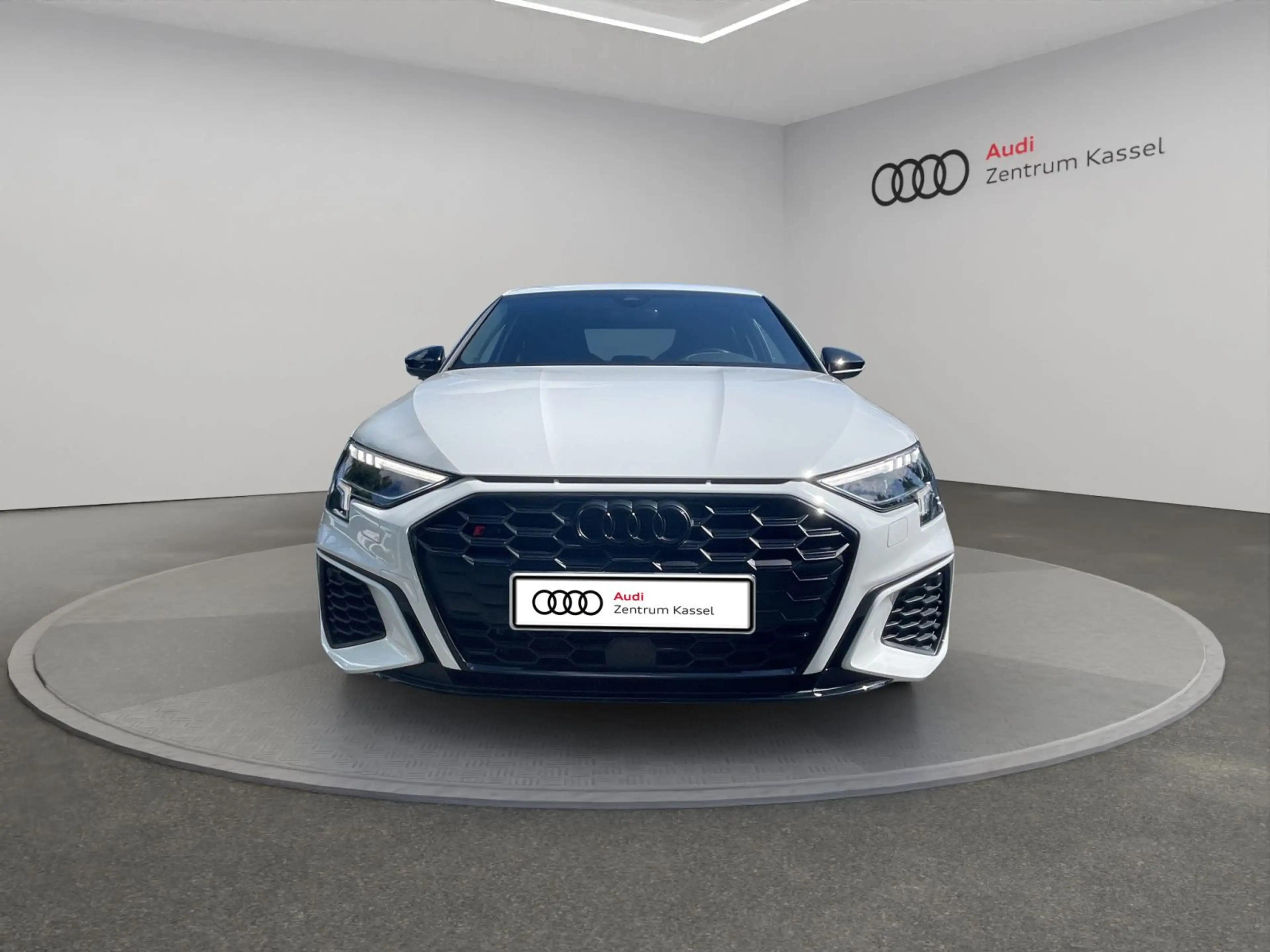 Audi S3 S3 Lim. 2.0 TFSI qu. LED PDC Carplay Alcantara — photo 9