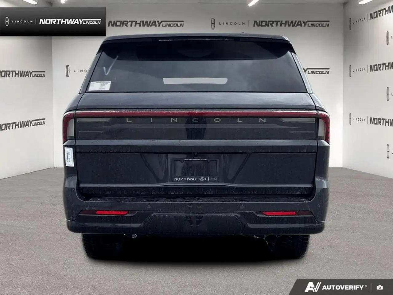 Lincoln Navigator снимка Lincoln Navigator