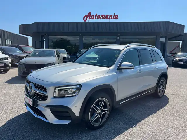 Mercedes-Benz GLB 200 GLB -  Premium  AUTOMATICA