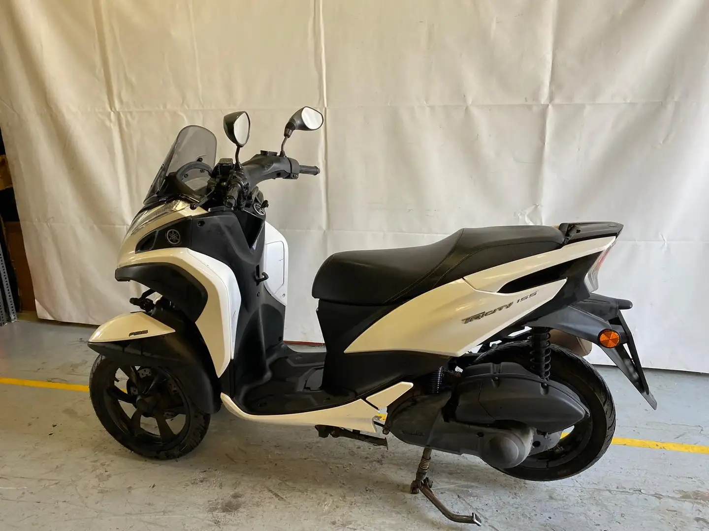 Yamaha TriCity 125 Bianco - 1