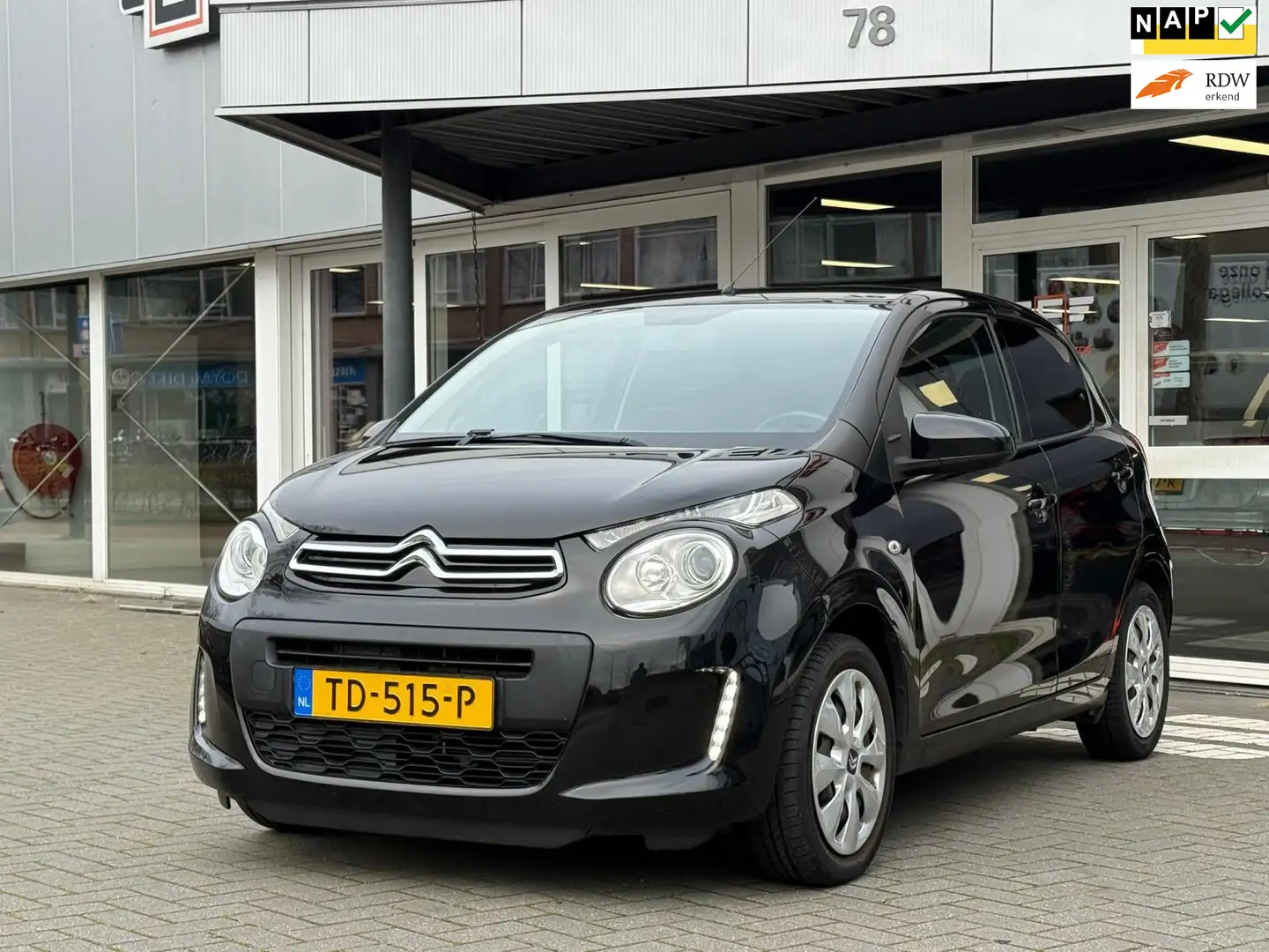 Citroen C1 1.0 e-VTi Feel - 5 Deurs - Airco Zwart - 1