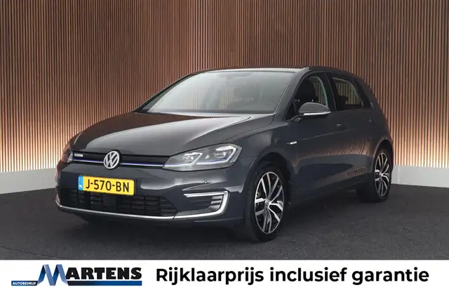 Volkswagen e-Golf E-dition 136pk SOH 100% Virtual Cockpit Camera Nav