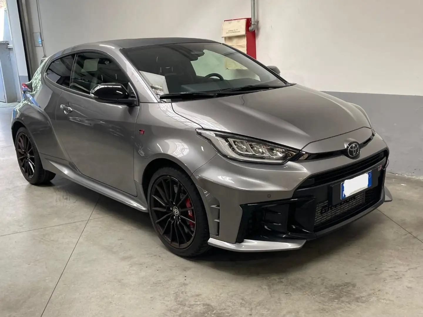 Toyota Yaris 1.6 Turbo 3 porte GR Yaris Circuit DAT Gris - 2