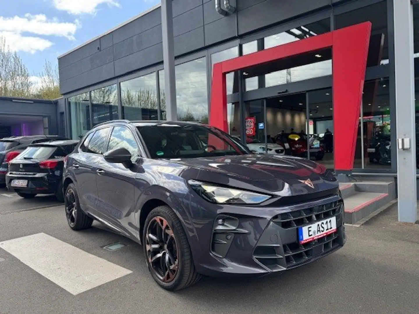CUPRA Terramar 1.5 eTSI 150PS DSG - DIENSTWAGEN Paars - 1