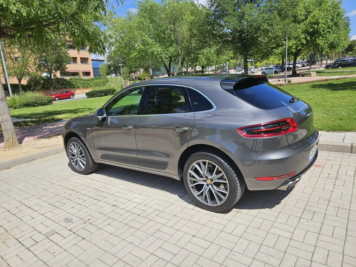 Porsche Macan Macan S Diesel Automático Gris - 2