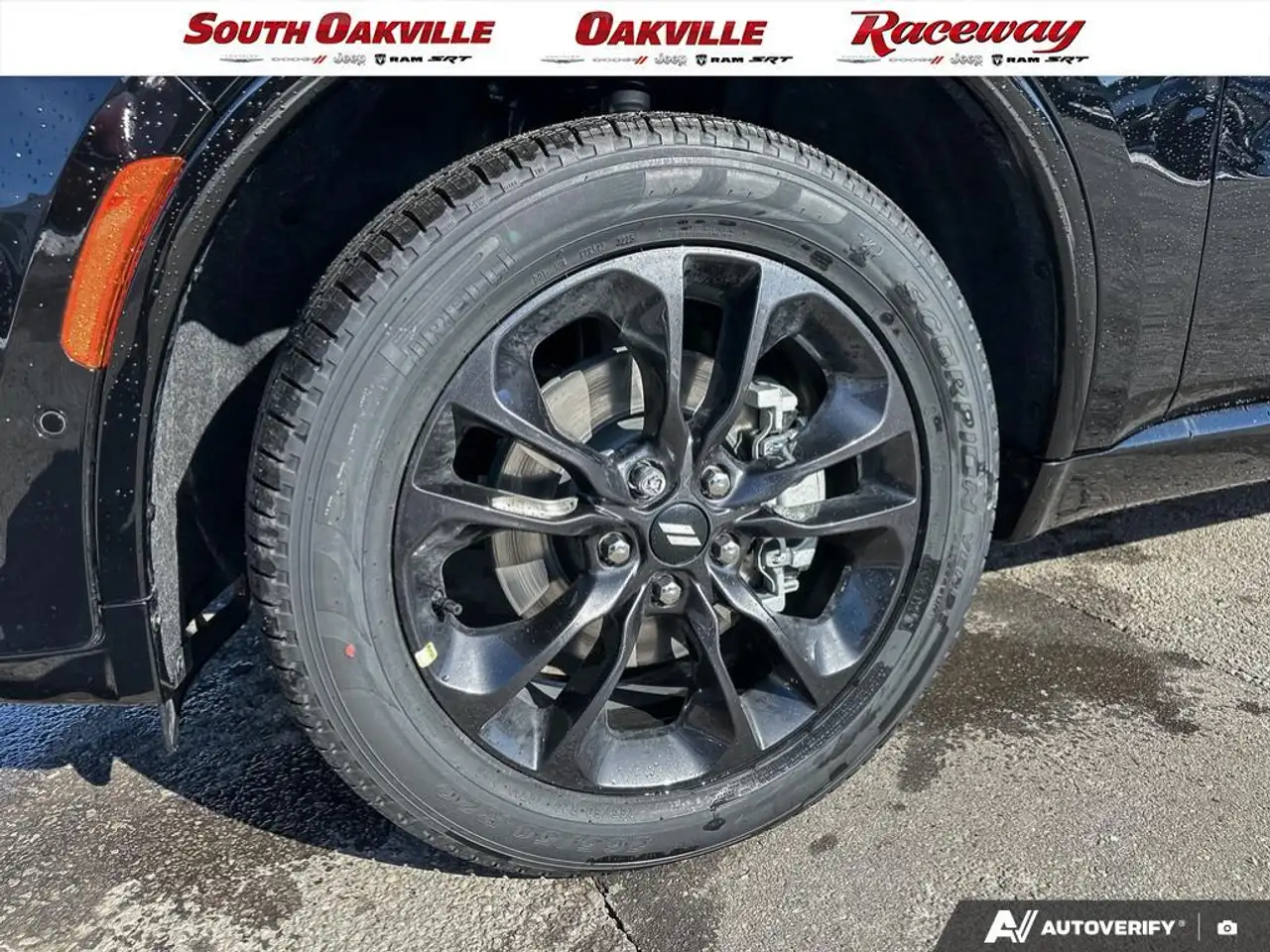 Dodge Durango снимка Dodge Durango