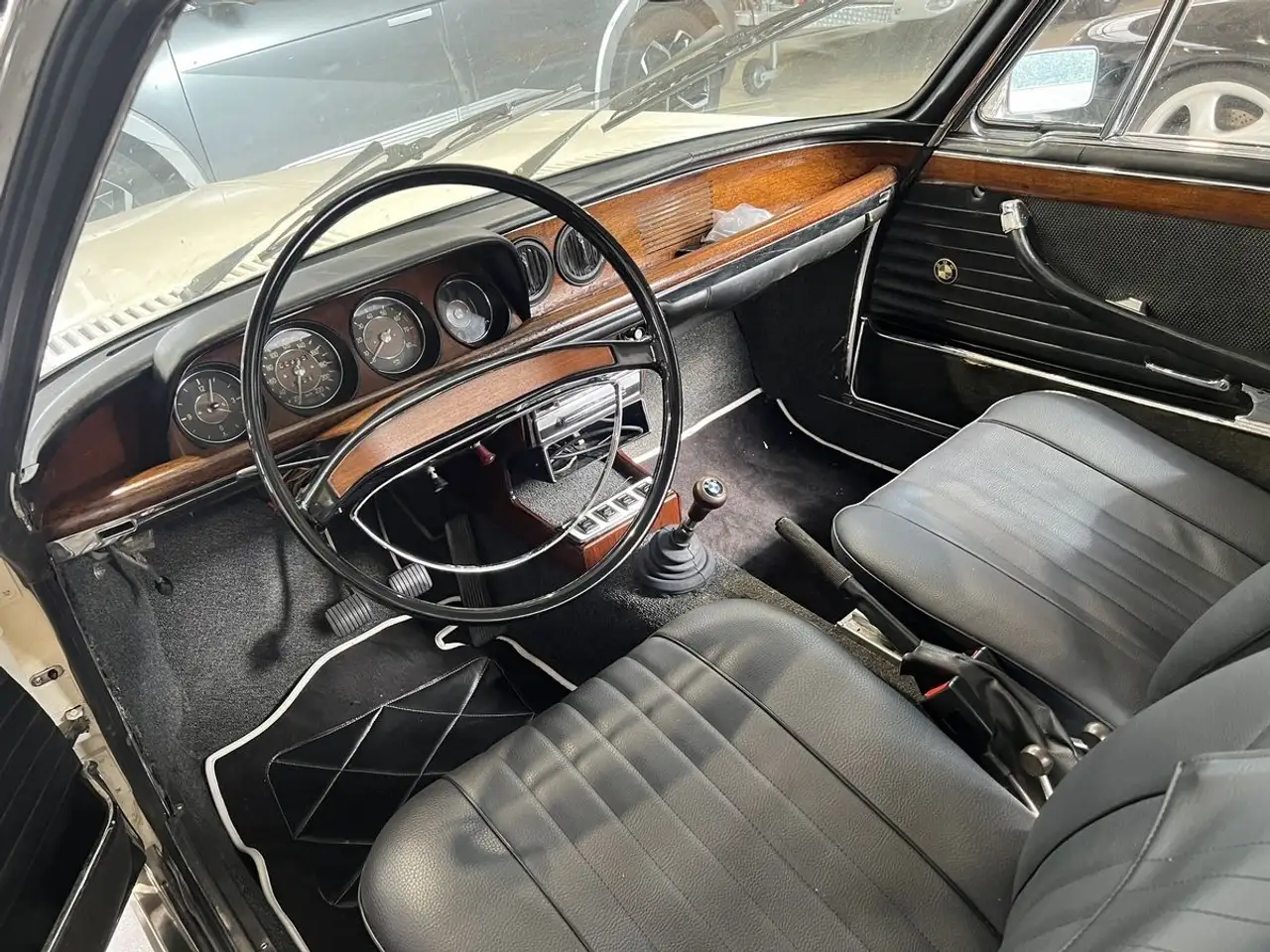BMW 2000 CS Leder Neu+H abgenommen+vieles neu!, foto 10