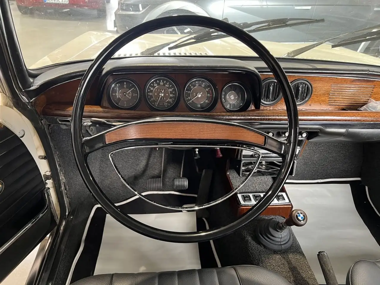 BMW 2000 CS Leder Neu+H abgenommen+vieles neu!, foto 9