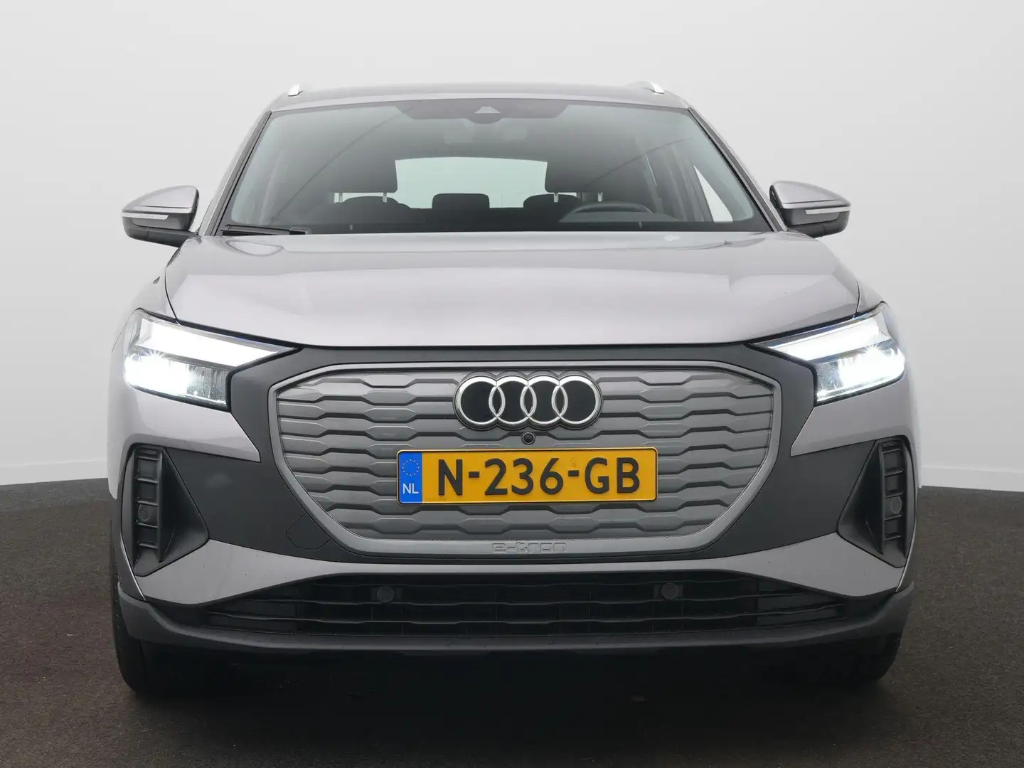 Audi Q4 e-tron 35 Launch edition 55 kWh | Elek. Klep | Stoelverwa Gris - 2