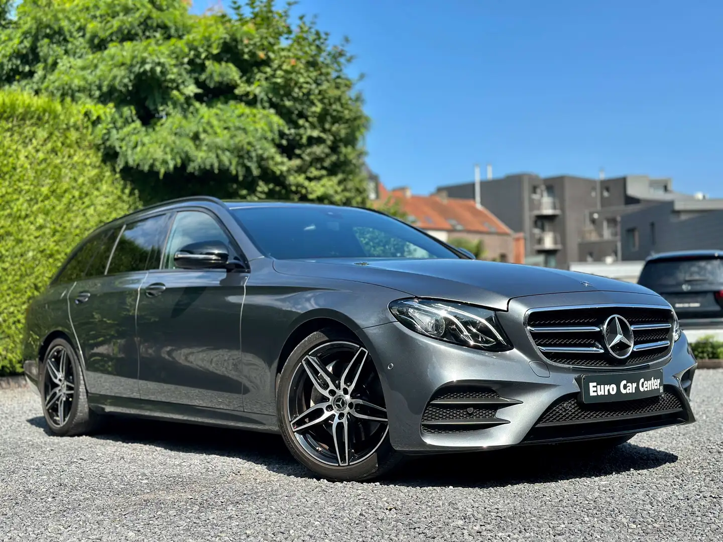 Mercedes-Benz E 200 Break 2.0i AMG Line Gris - 2