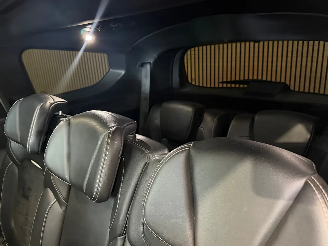 Renault Scenic 1.3TCE BLACK EDITION ** 7 PLACES ** GARANTIE 12 MOIS **, миниатюра 24