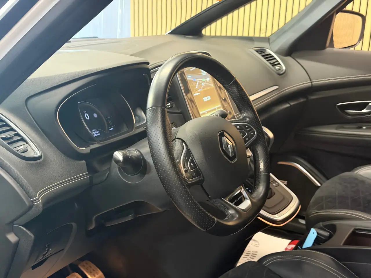 Renault Scenic 1.3TCE BLACK EDITION ** 7 PLACES ** GARANTIE 12 MOIS **, миниатюра 9