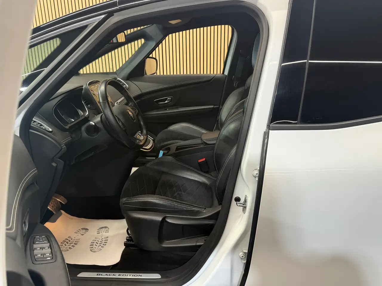 Renault Scenic 1.3TCE BLACK EDITION ** 7 PLACES ** GARANTIE 12 MOIS **, миниатюра 12