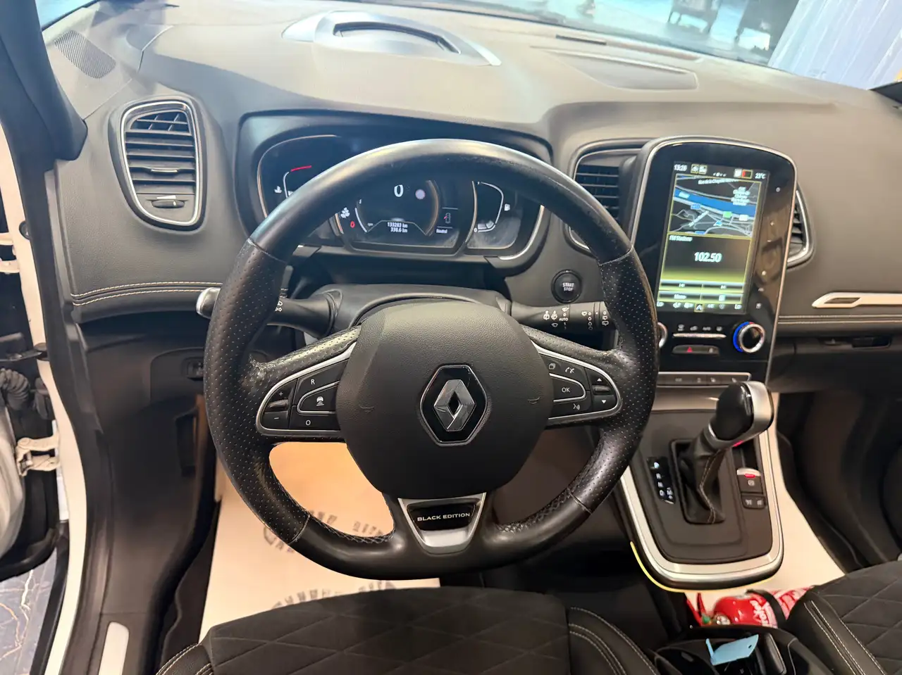 Renault Scenic 1.3TCE BLACK EDITION ** 7 PLACES ** GARANTIE 12 MOIS **, миниатюра 8
