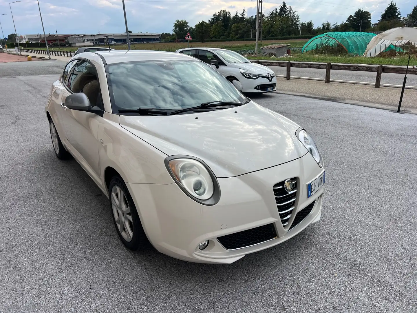 Alfa Romeo MiTo 1.4 78 CV 8V S&S Distinctive ADATTA NEOPATENTATI Beige - 2