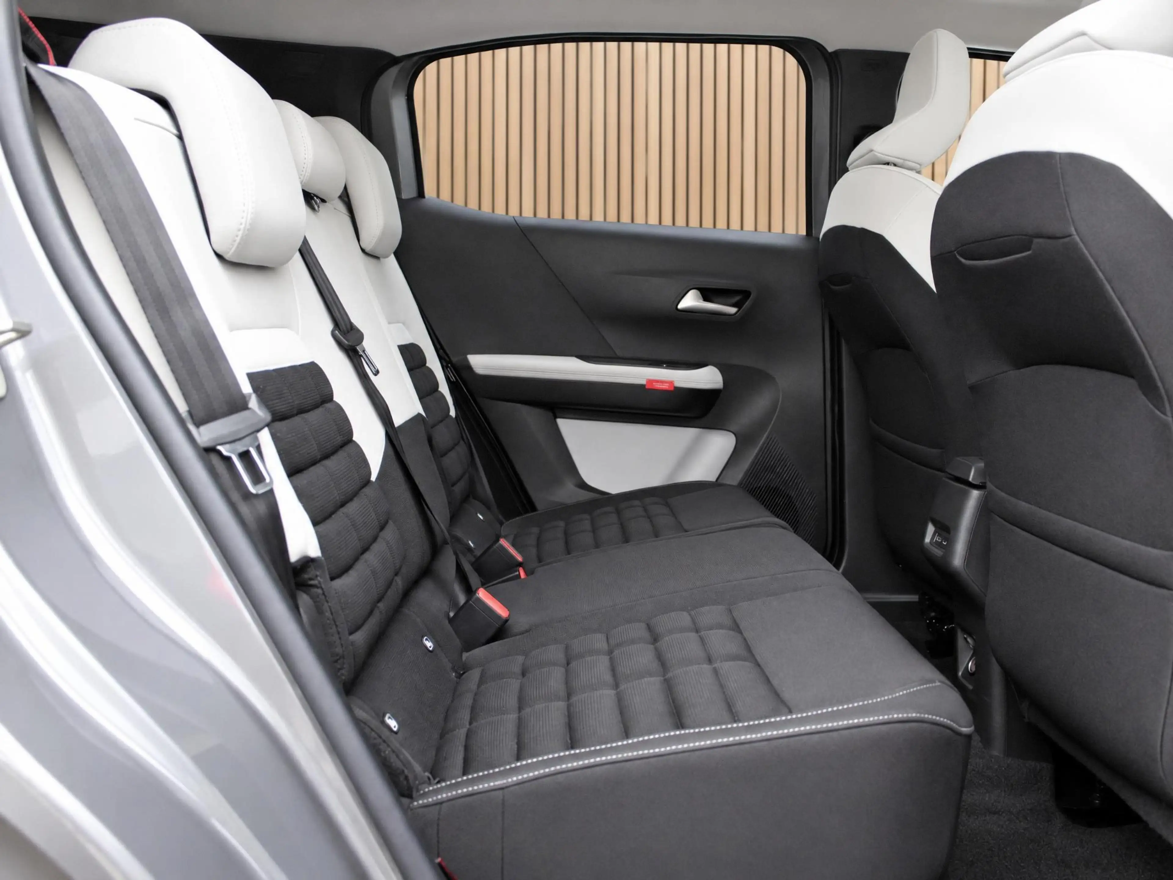 Citroen C3 Aircross Ë-C3 Max 113pk Extended Range 54 kWh VOORRAAD KORT — photo 14