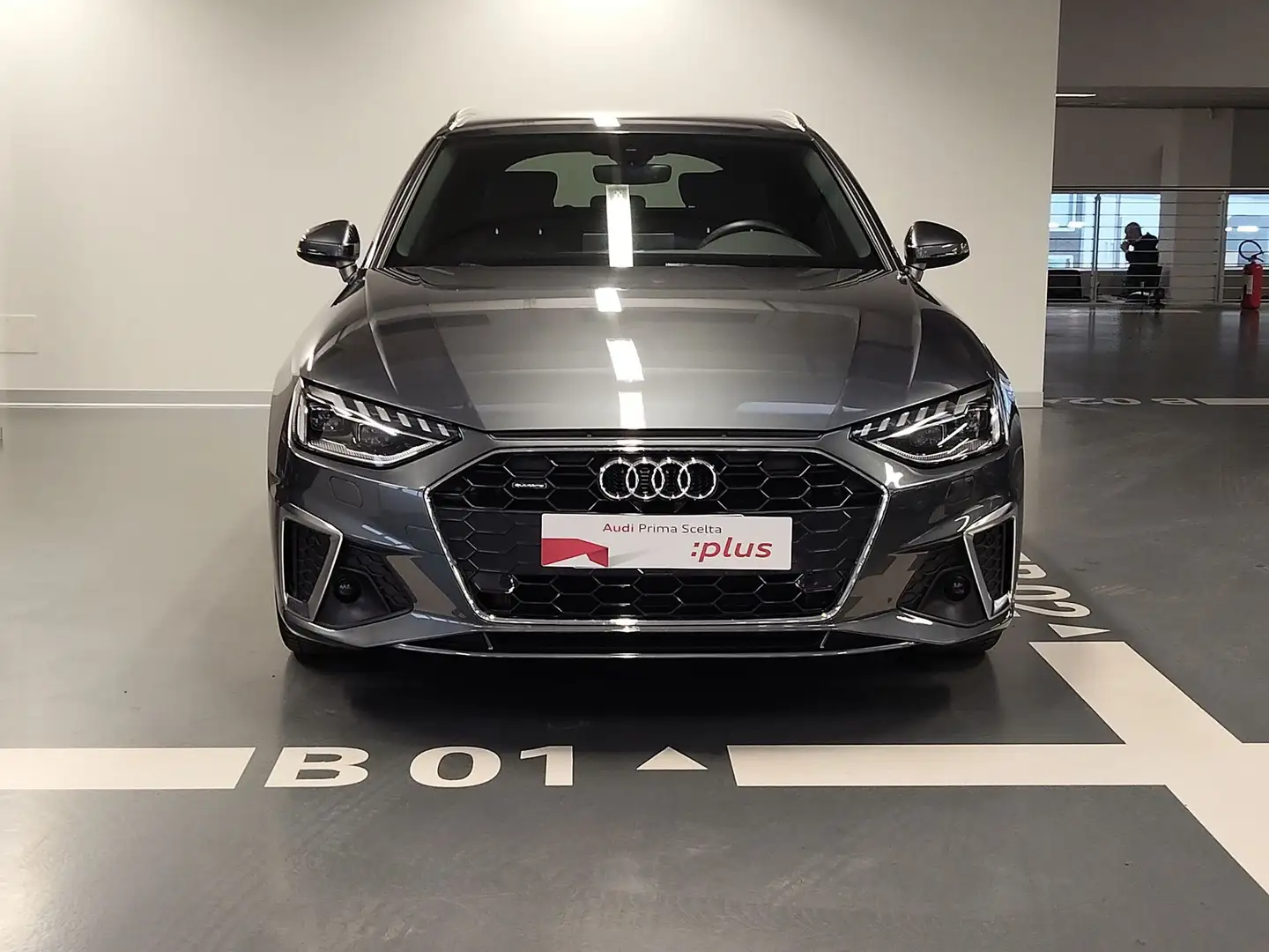 Audi A4 A4 Avant 40 TDI quattro S tronic S line edition - 2