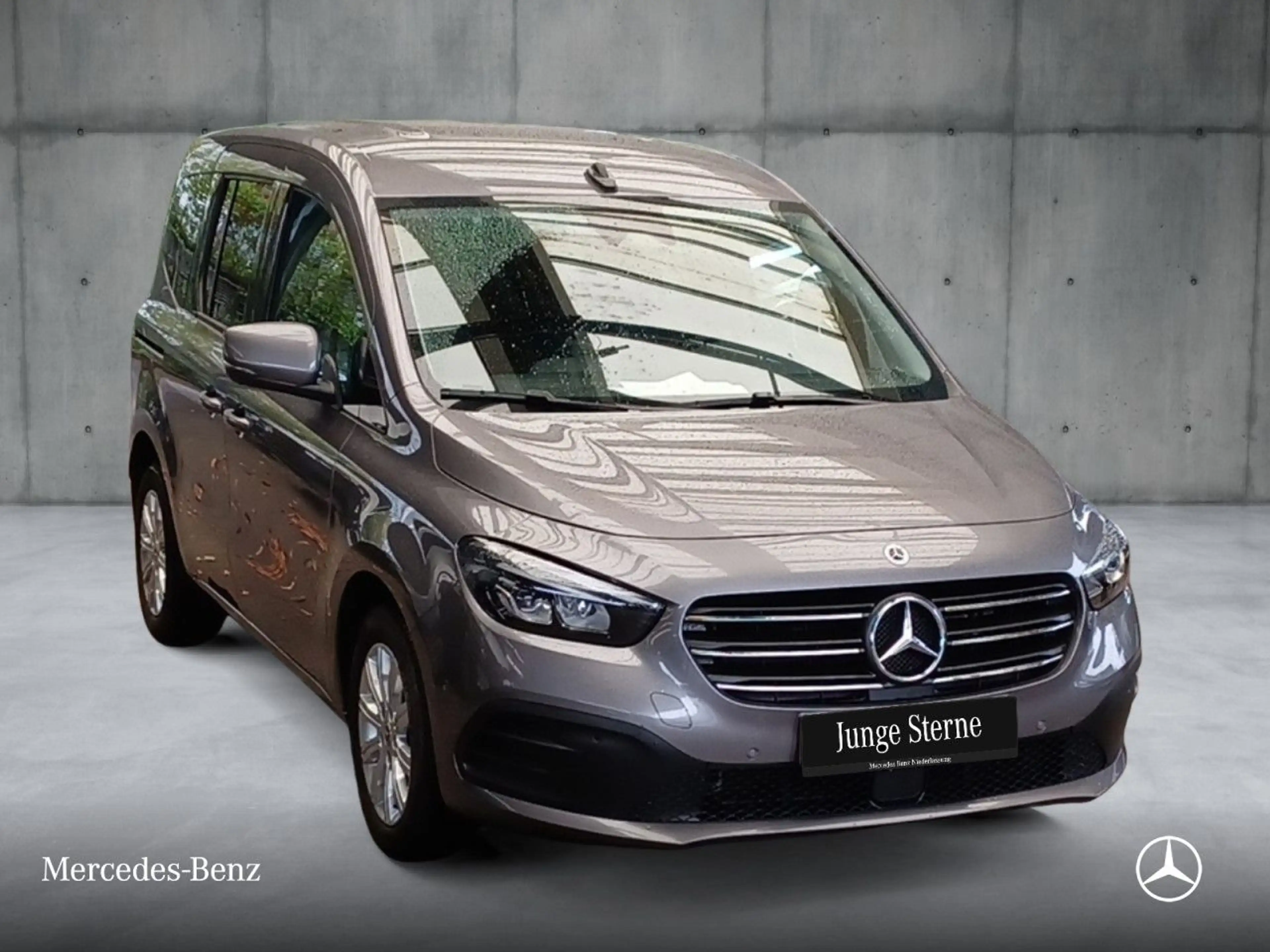 Mercedes-Benz T-Class T 180 d EDITION+PROGRESSIVE+Klimaautom+AHK+Navi — photo 4