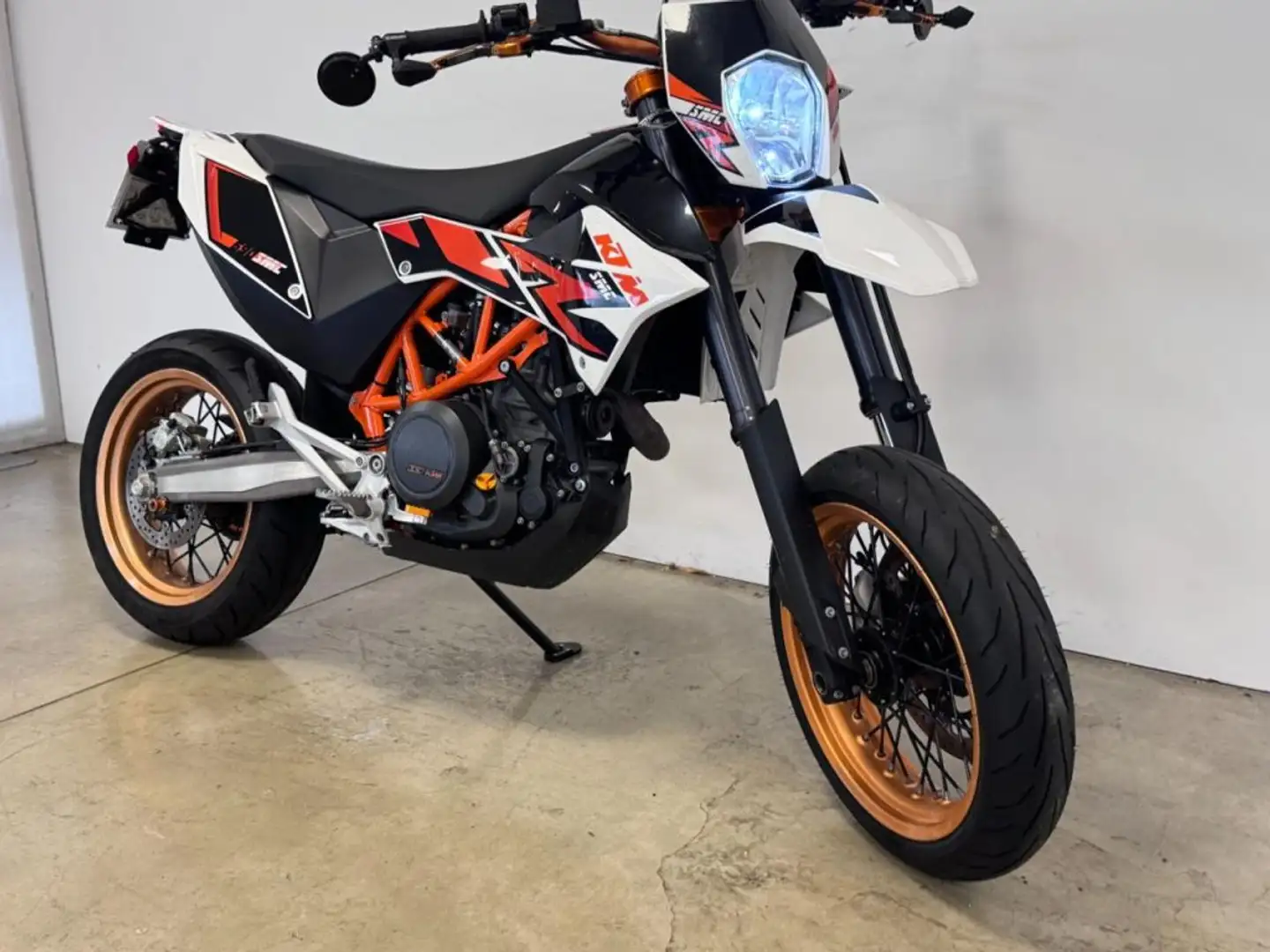 KTM 690 SMC R Arancione - 2