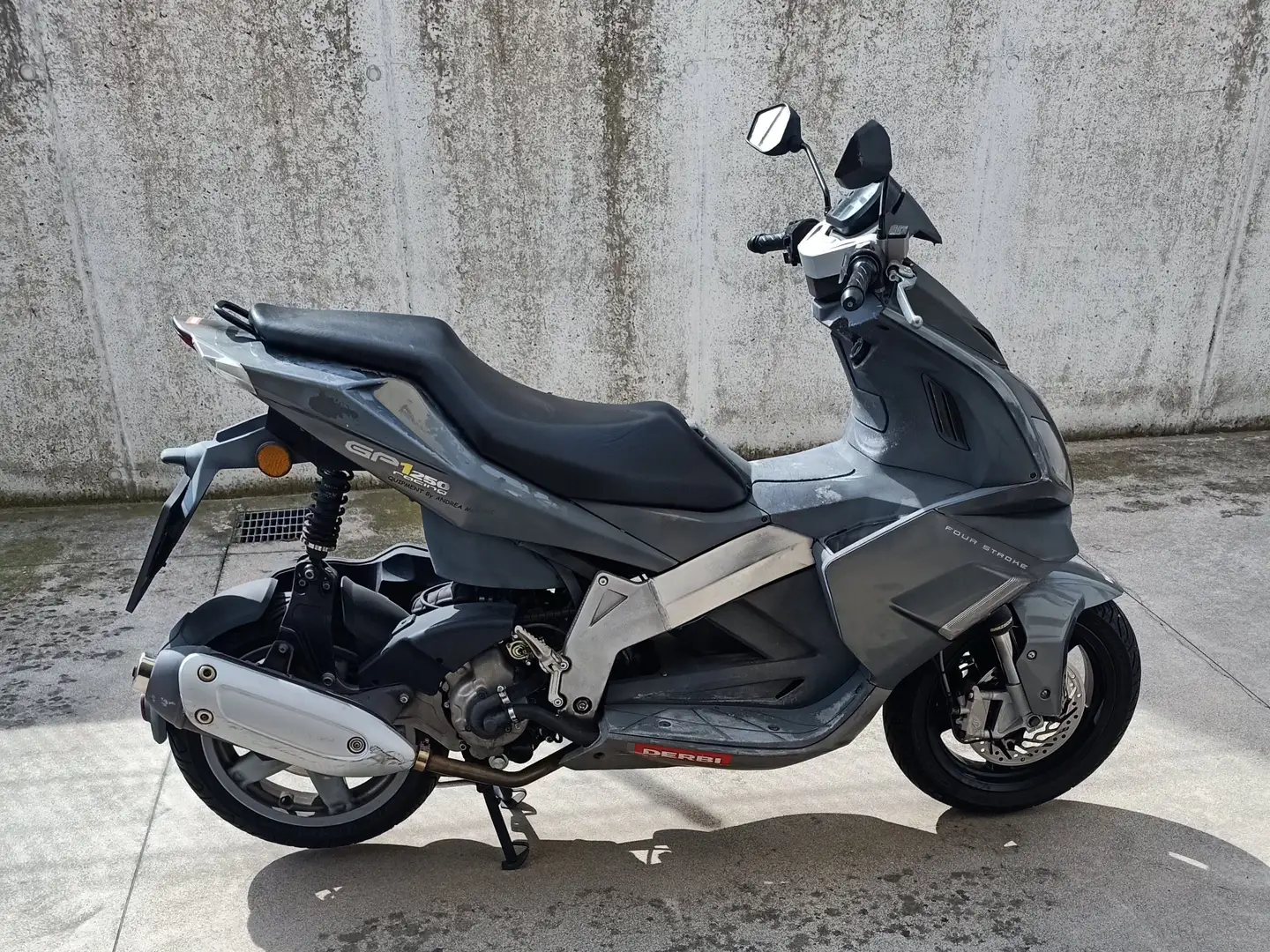 Aprilia Derby DP1 250 Серый - 2