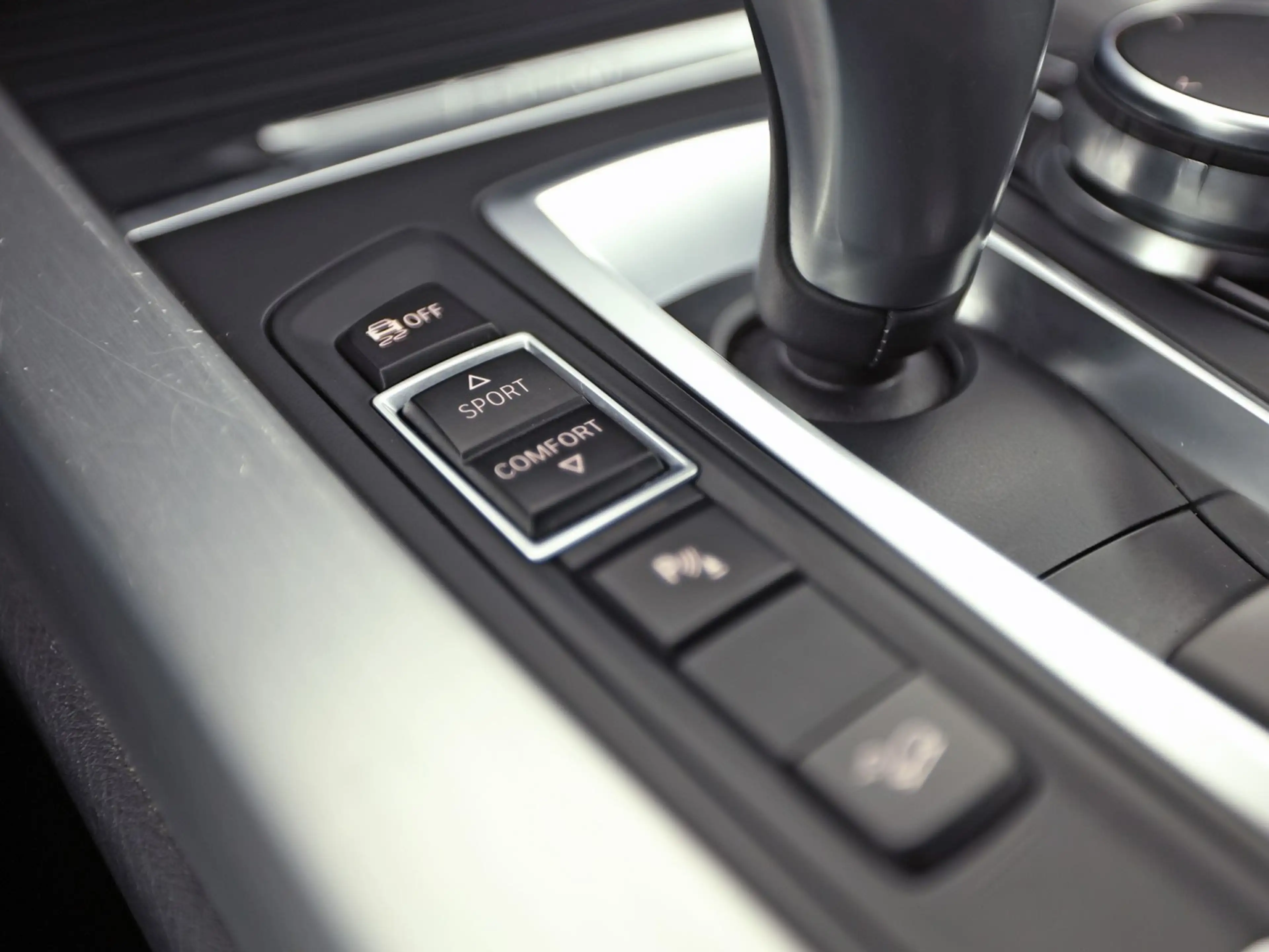 BMW X5 xDrive40e iPerformance High Executive 313Pk Automa — photo 28