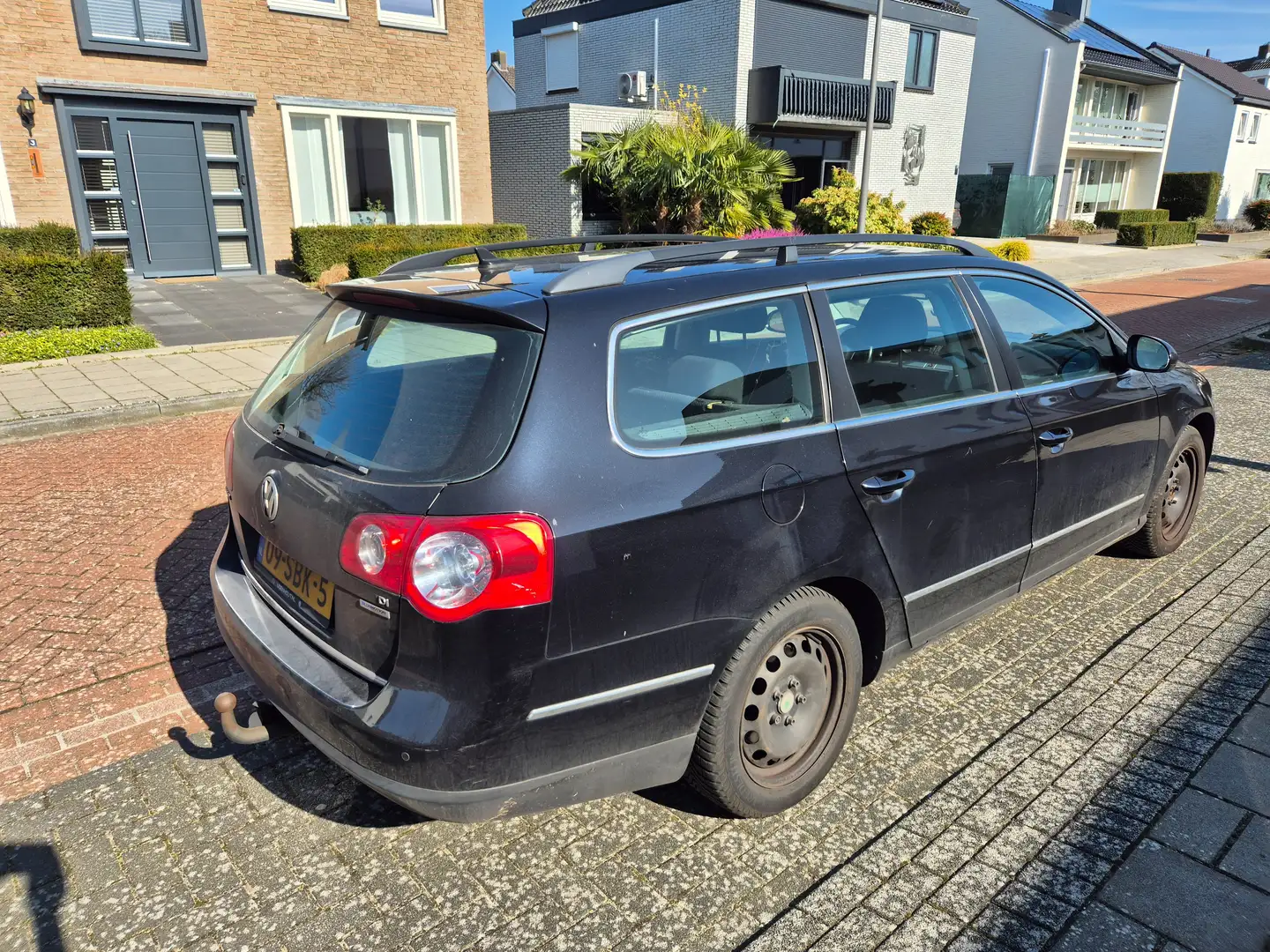 Volkswagen Passat Passat 1.6 TDI Trendl BlueM Negru - 2