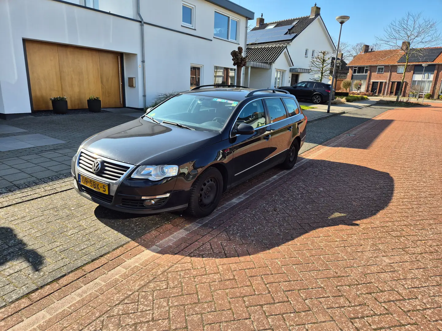 Volkswagen Passat Passat 1.6 TDI Trendl BlueM Negru - 1