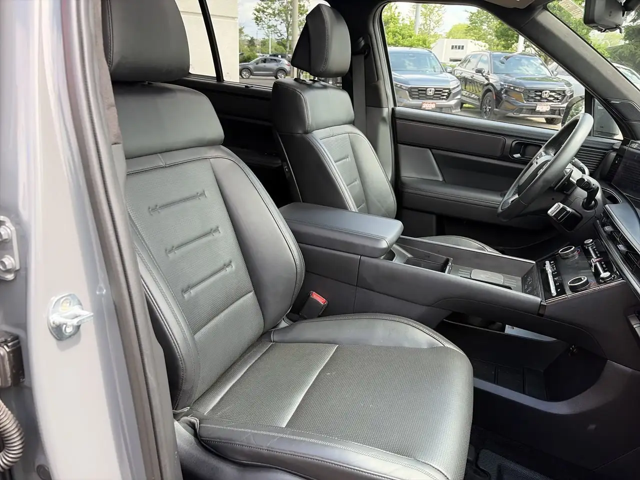 Hyundai SANTA FE снимка Hyundai SANTA FE