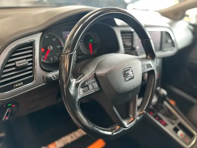 Seat Leon Leon view 12