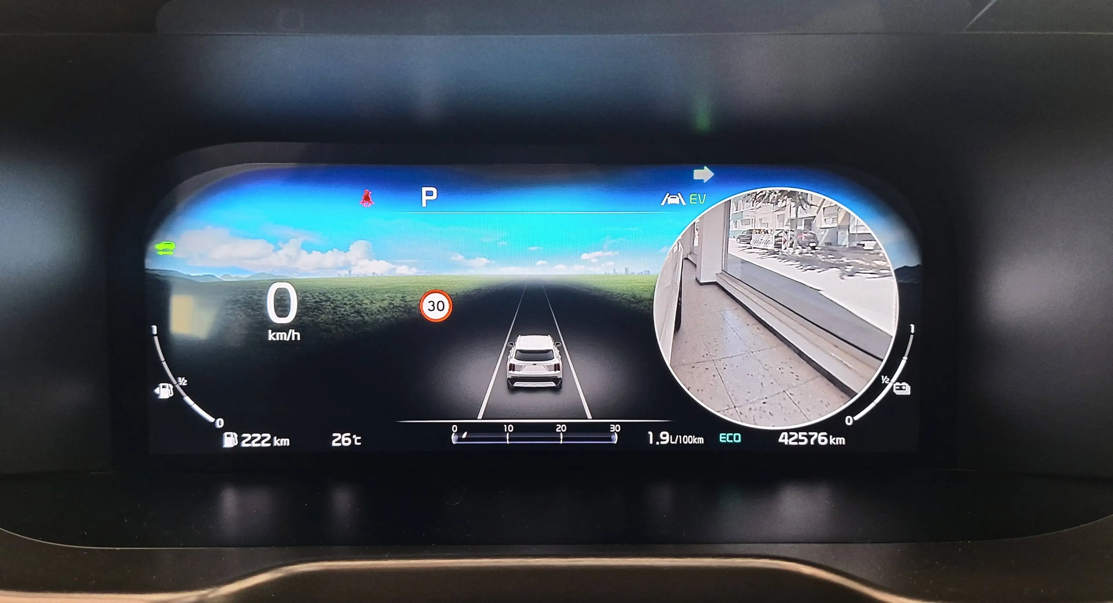 Kia Sorento Plug-In Hybrid AWD 1.Hd Schiebedach 8x Räder Werksgarantie 360* LED — photo 12