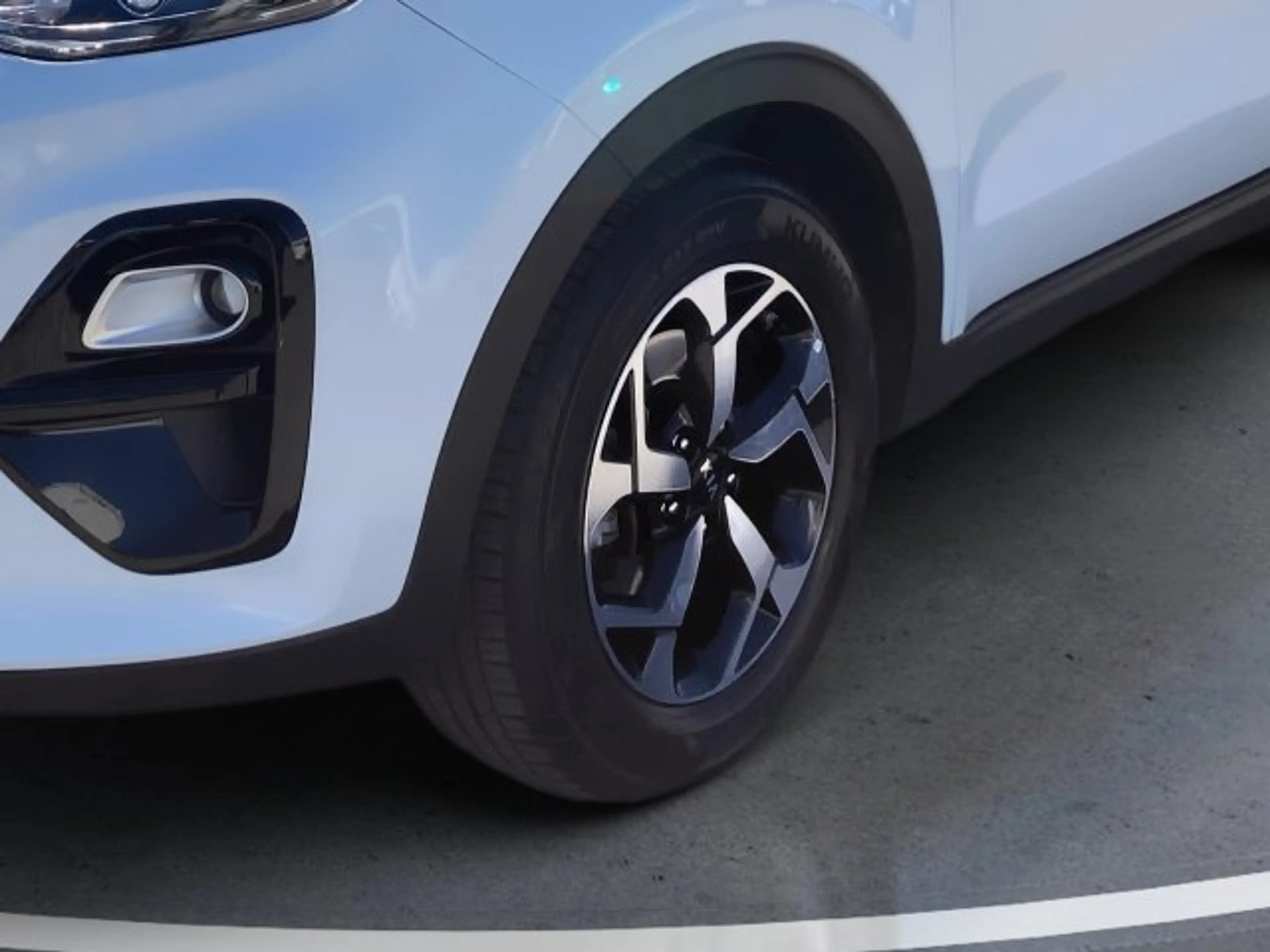 Kia Sportage 1.6CRDi Silber Aut. — photo 8