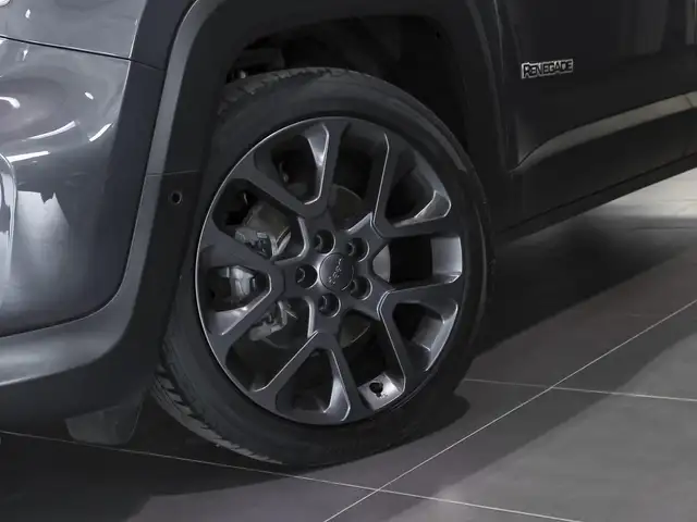 Jeep Renegade view 7