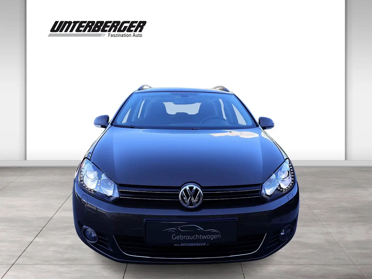 Volkswagen Golf Variant Sky 1.6 TDI 4MOTION Tempomat PDC Braun - 2