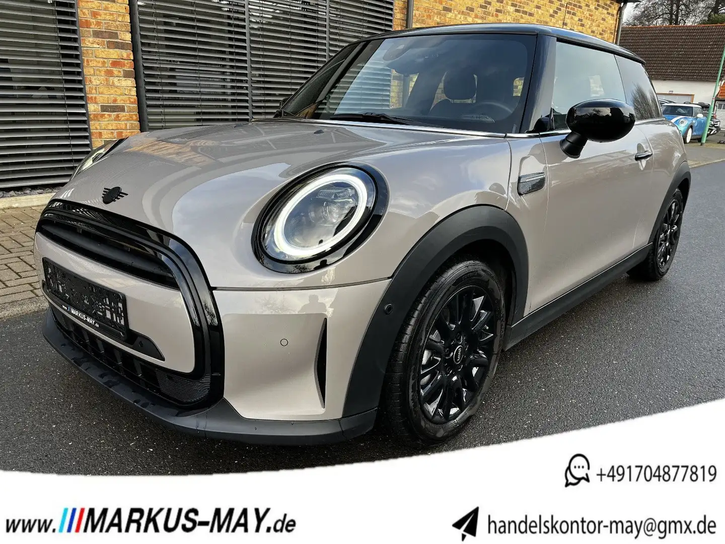 MINI Cooper Sportsitze Pano Kamera DigitalTacho LED Grau - 1