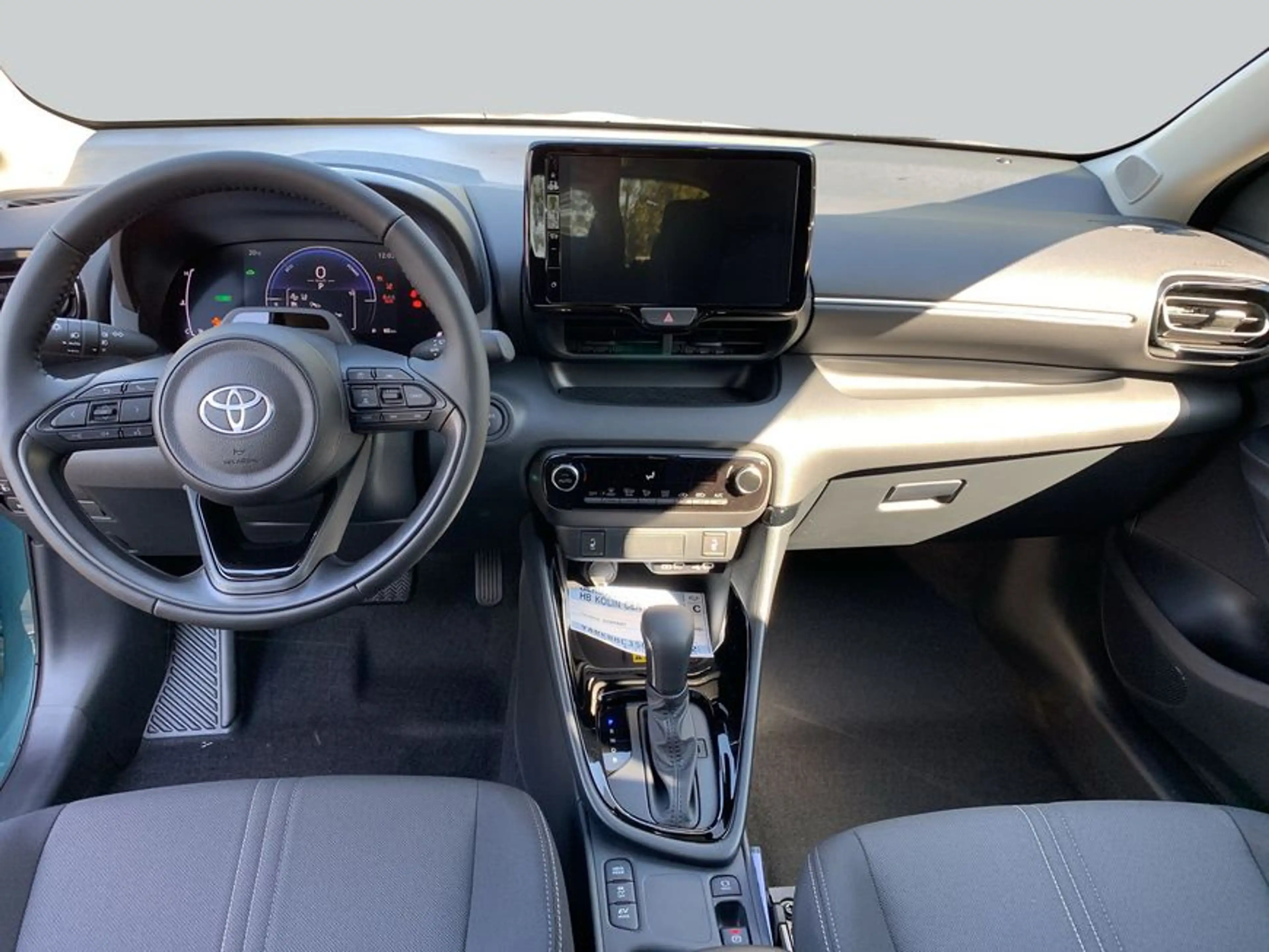 Toyota Yaris Hybrid 116 1.5 VVT-i Teamplayer 68 kW, 5-tür — photo 13