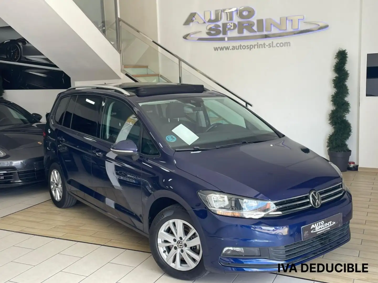 Volkswagen Touran 2.0TDI CR BMT Advance DSG7 110kW Azul - 1