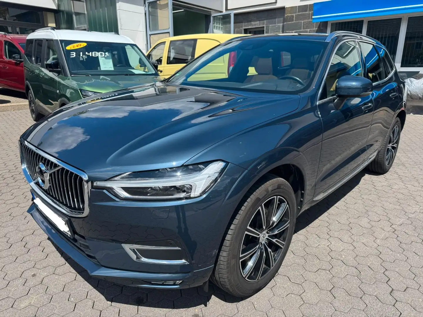 Volvo XC60 Inscription AWD *PANO* *NAPPA* *LED* Blau - 2