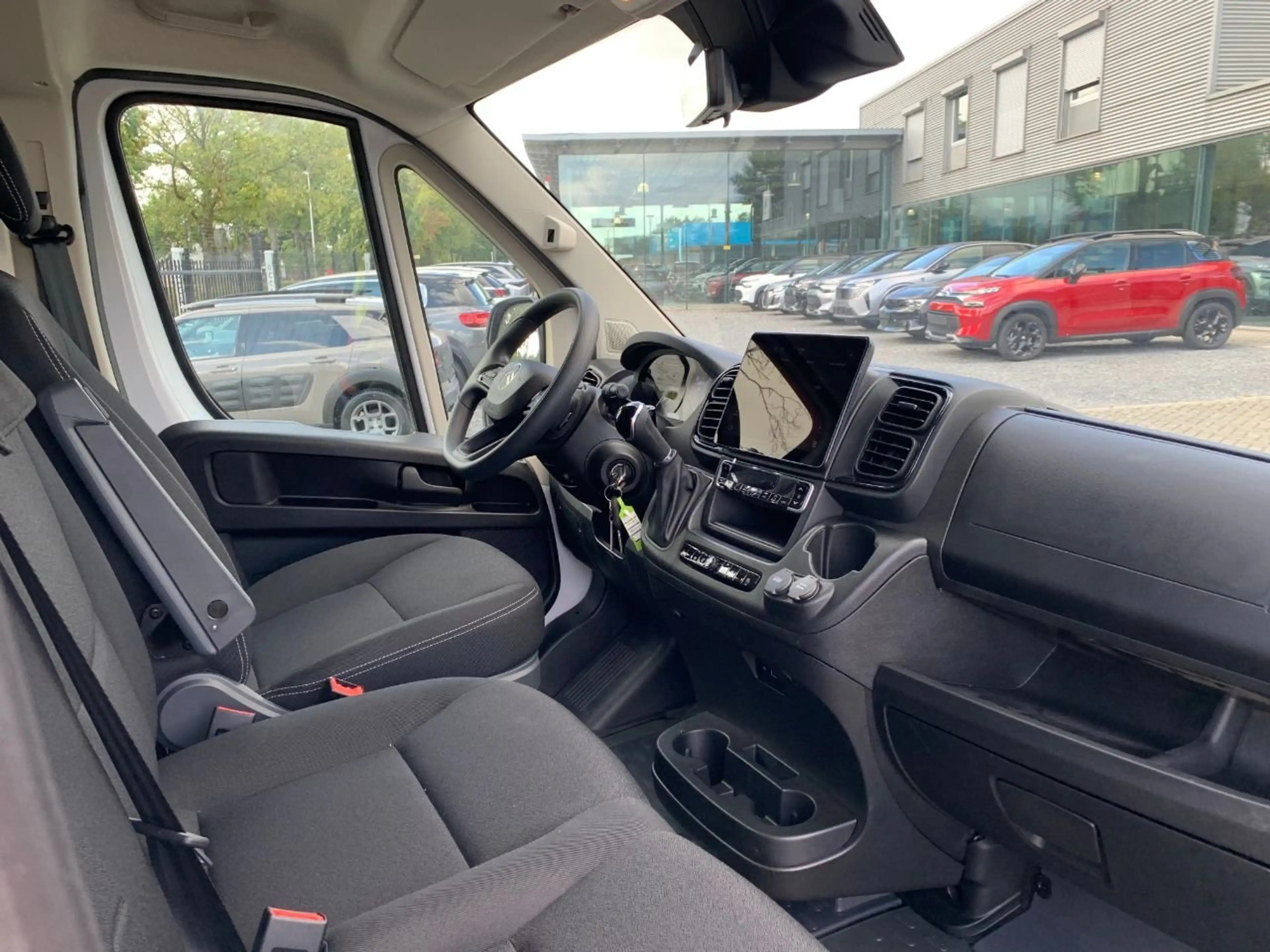 Citroen Jumper 3.5T L3H2 Heavy Diesel 180 — photo 12