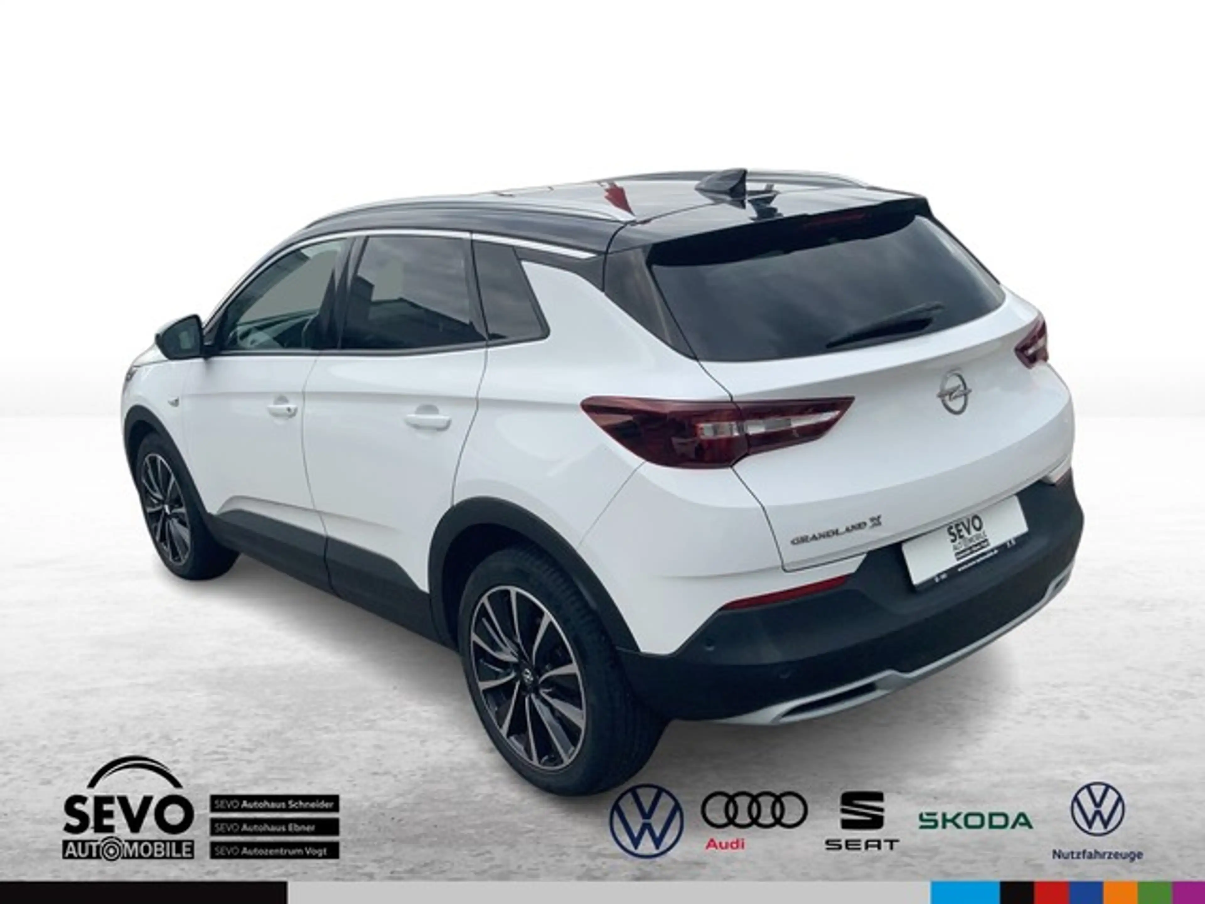Opel Grandland X 1.6 Turbo Ultimate — photo 3