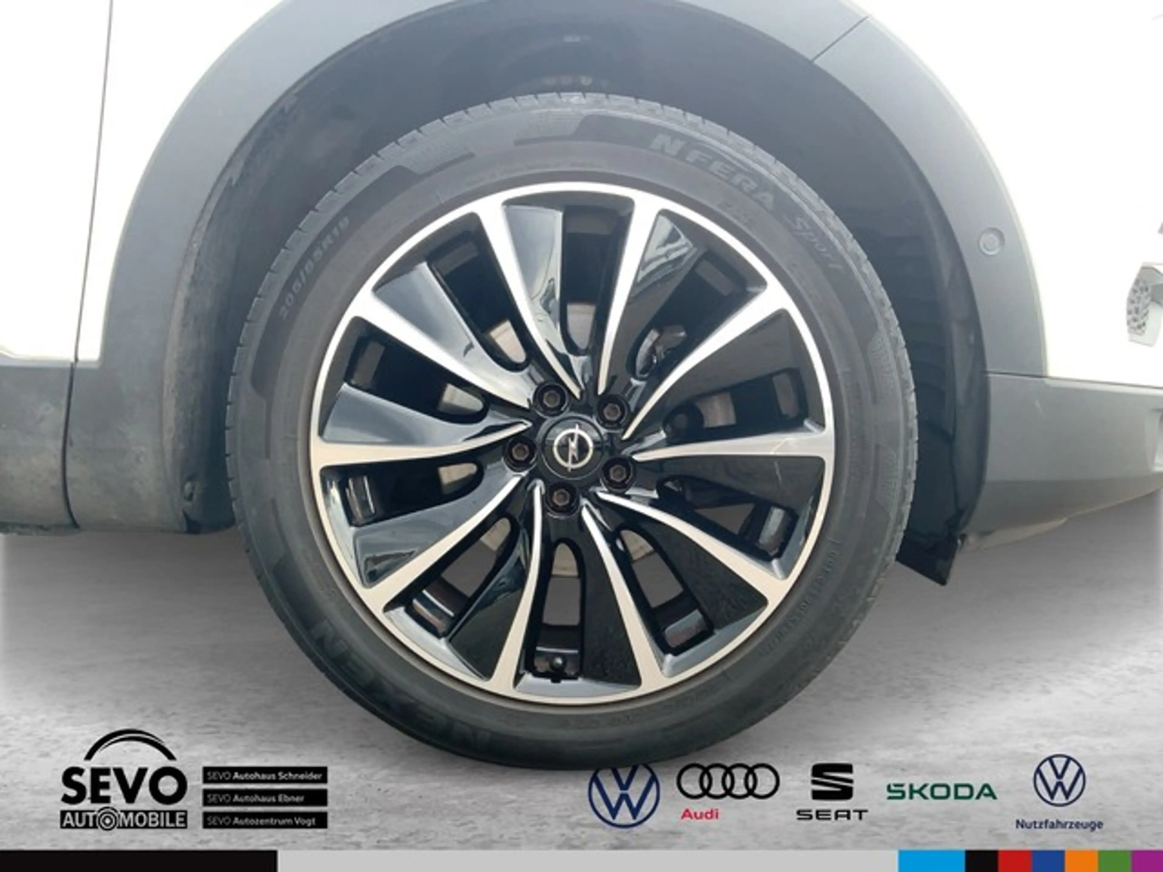 Opel Grandland X 1.6 Turbo Ultimate — photo 6