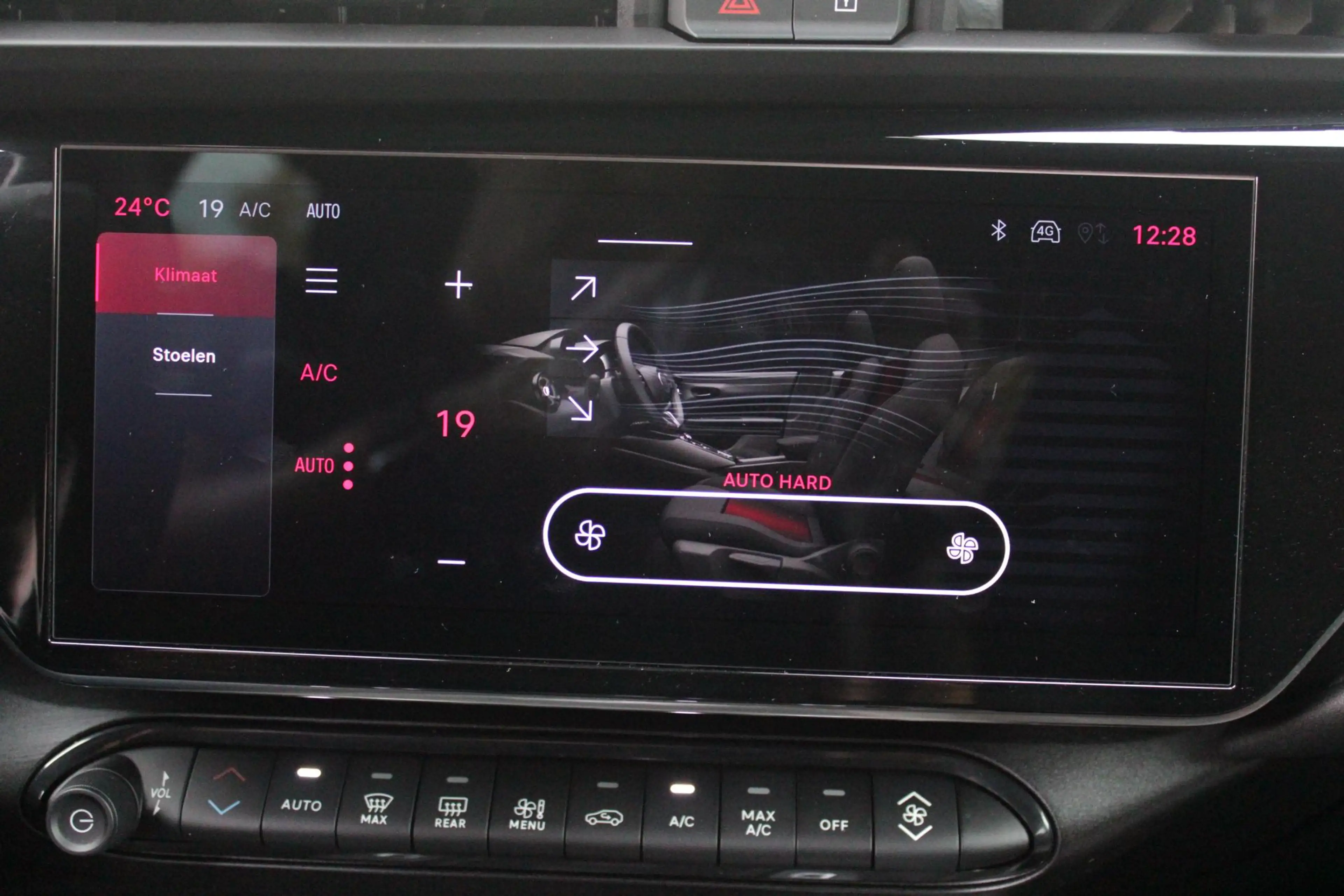 Alfa Romeo Junior 1.2 145PK AUTOMAAT Hybrid IBRIDA TI | TECHNO PACK: — photo 20