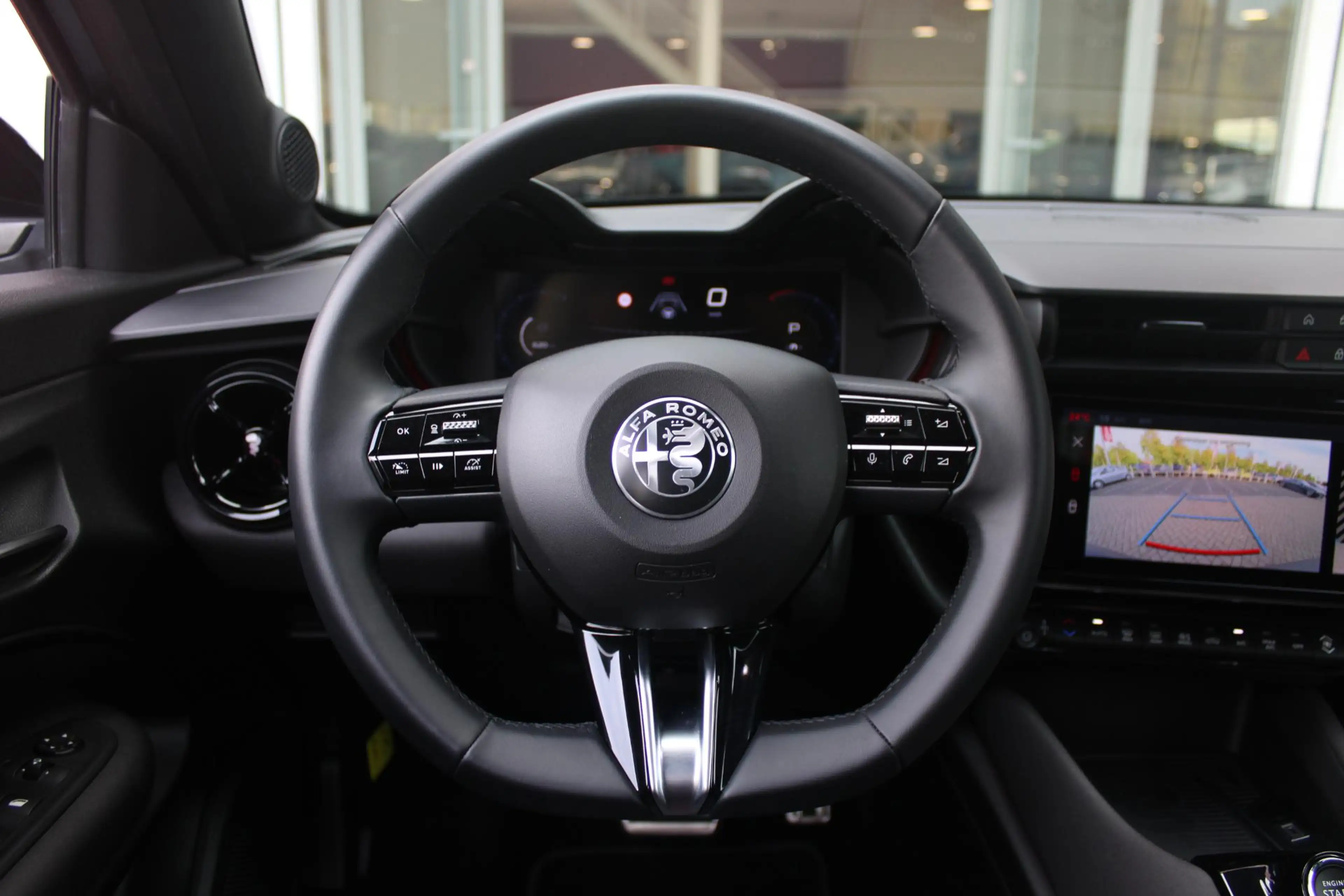 Alfa Romeo Junior 1.2 145PK AUTOMAAT Hybrid IBRIDA TI | TECHNO PACK: — photo 27