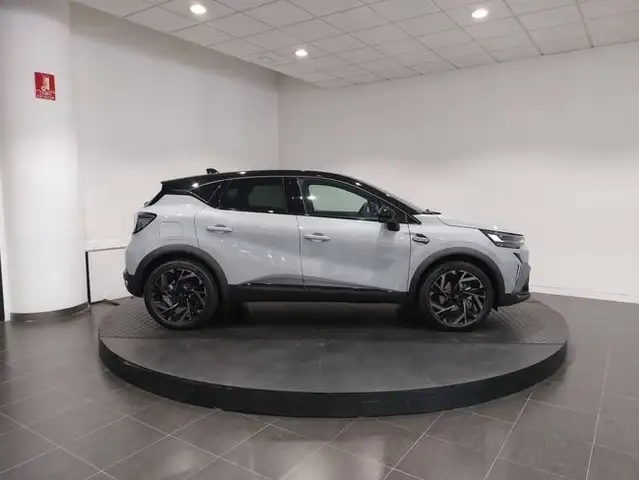 Renault Captur view 4
