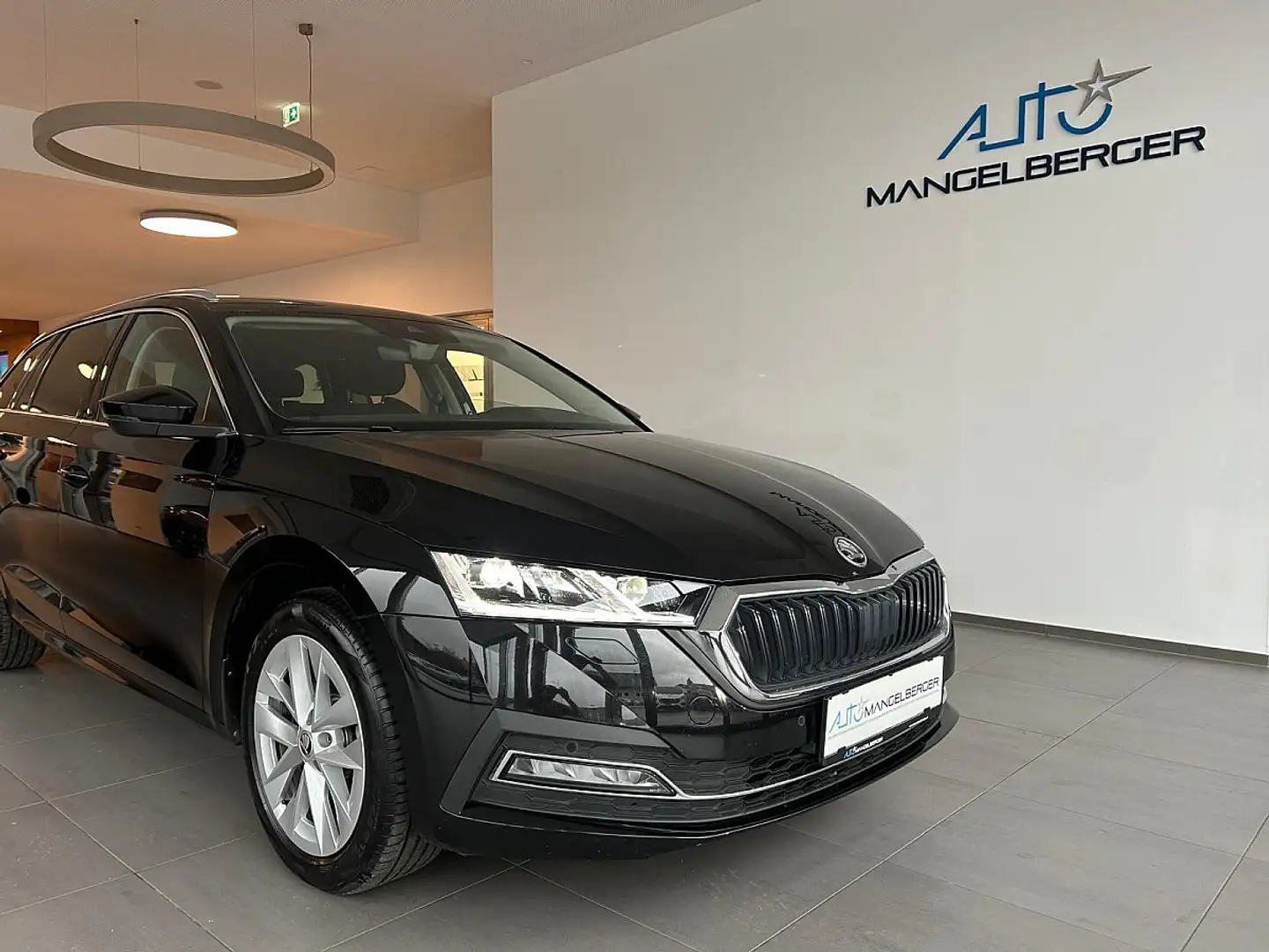 Skoda Octavia 1,4 TSI iV Hybrid PHEV Style DSG Schwarz - 1