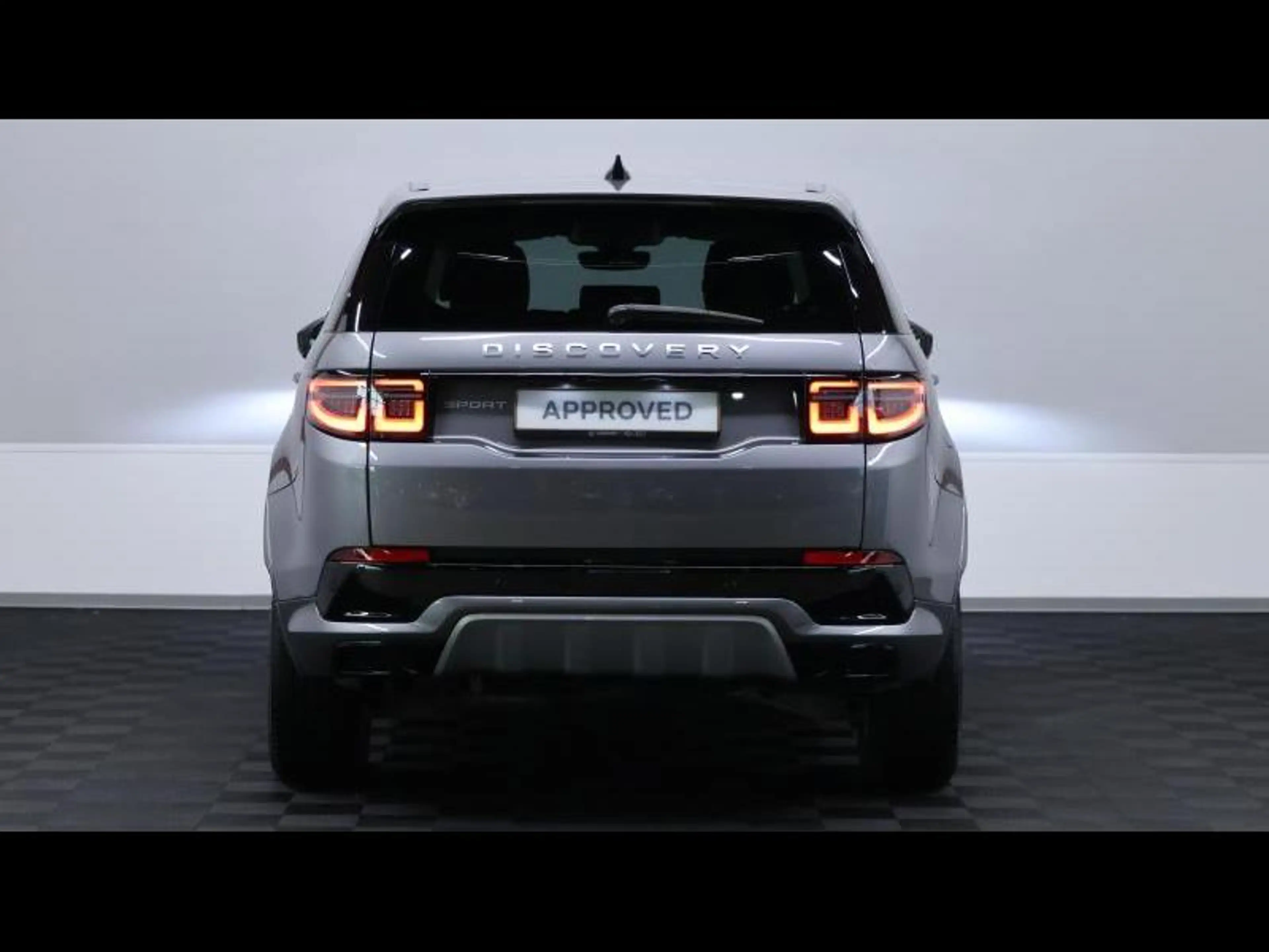Land Rover Discovery Sport D165 AWD Auto 7places — photo 6