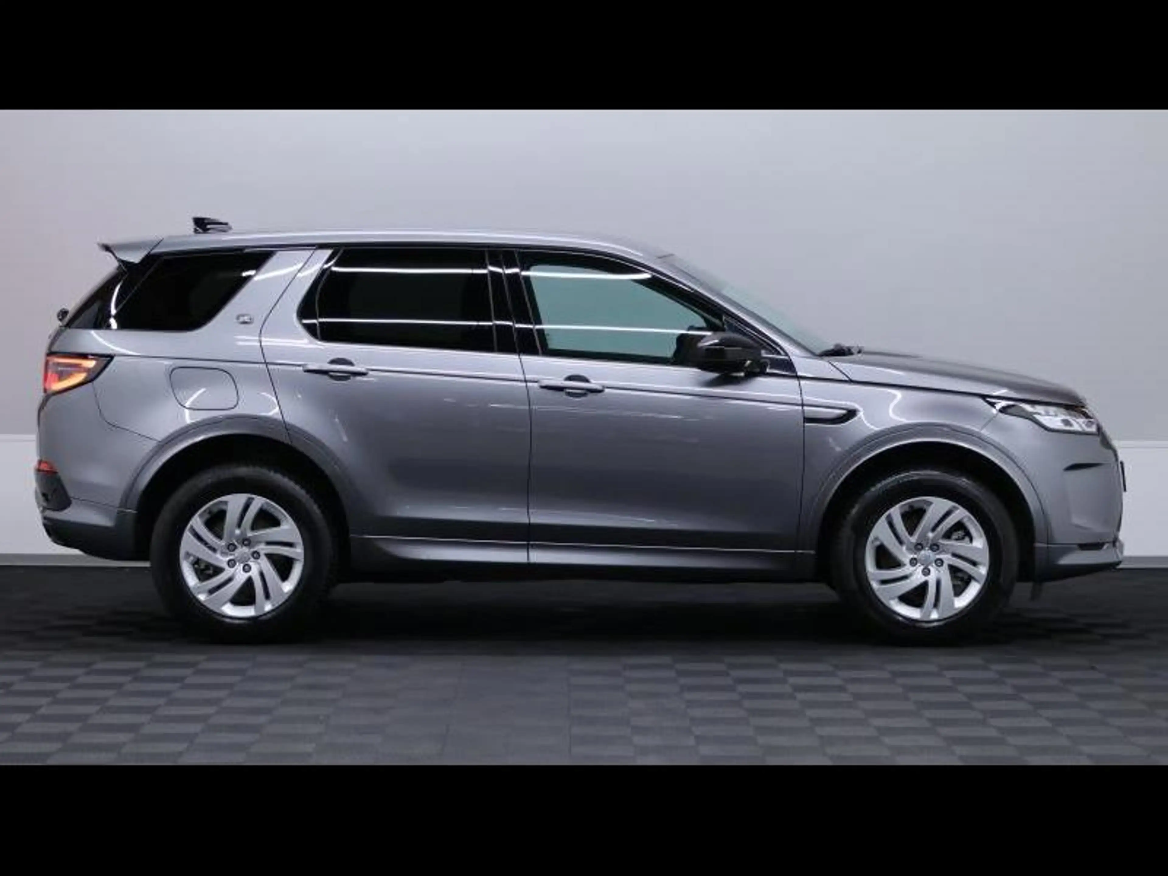 Land Rover Discovery Sport D165 AWD Auto 7places — photo 4