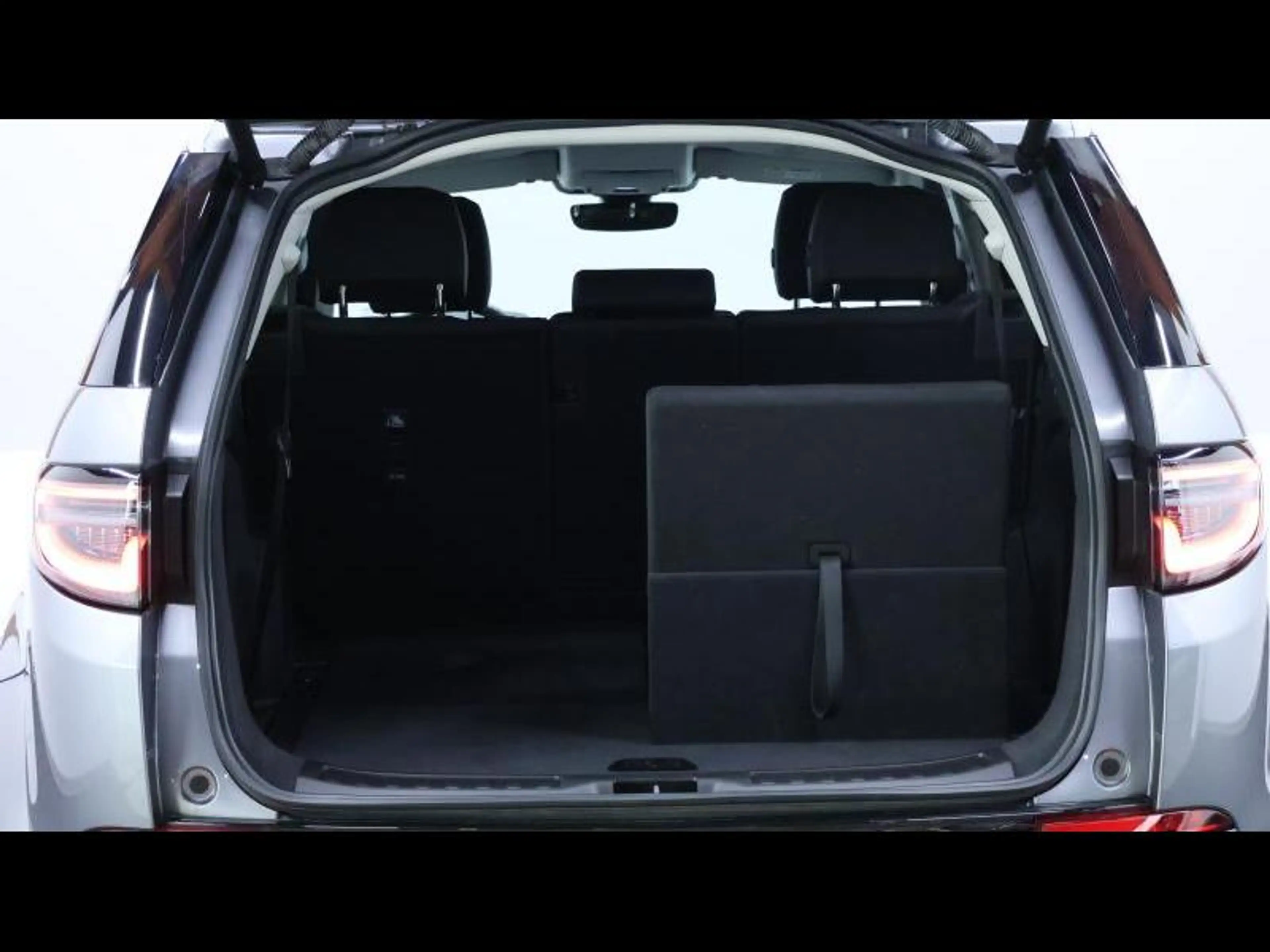 Land Rover Discovery Sport D165 AWD Auto 7places — photo 9