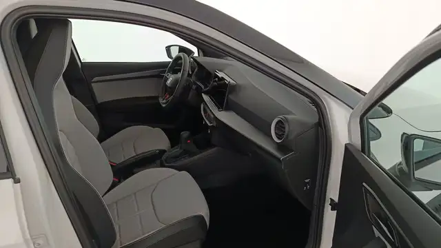 Seat Arona view 10